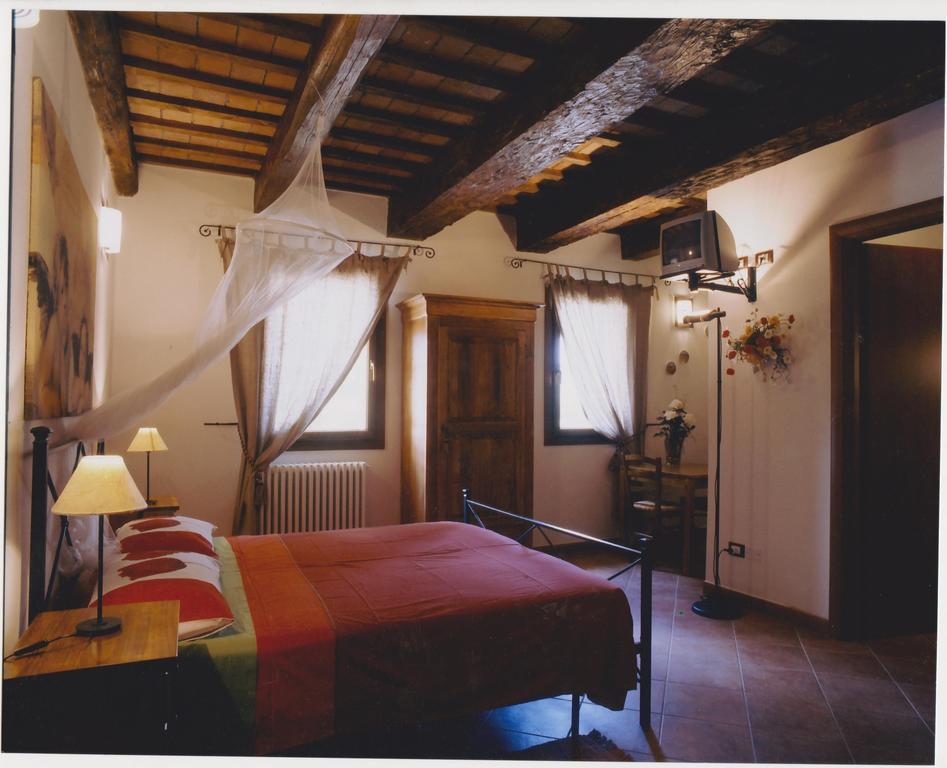 Agriturismo Calderino Faenza Eksteriør billede